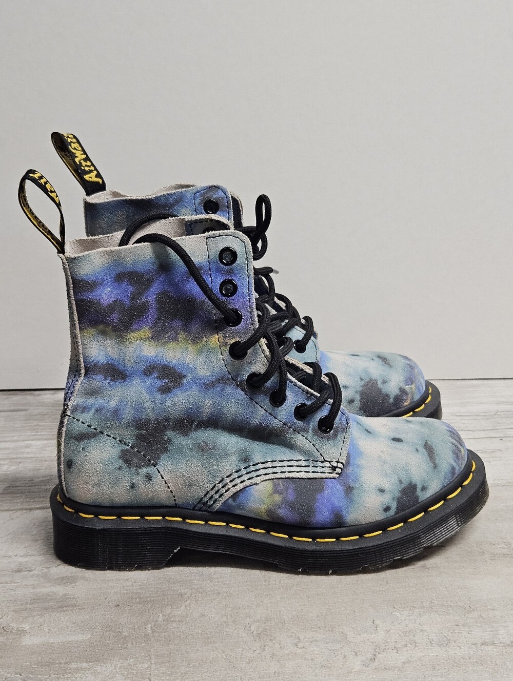 Dr. Martens 1460 Pascal Blue Summer Tie Dye Tumbled Size 5 Punk Bikercore - Picture 2 of 12